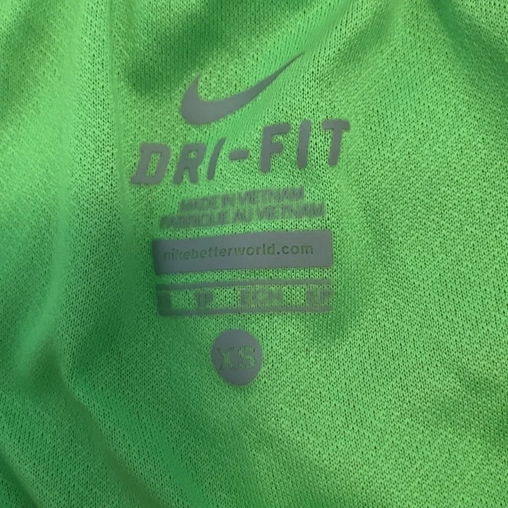 Nike Dri Fit Shorts • Size XS